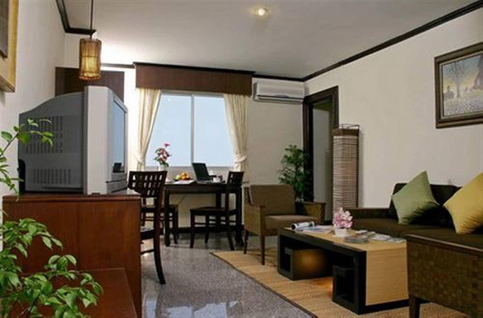 Royal Peninsula Hotel Chiangmai Chiang Mai Esterno foto
