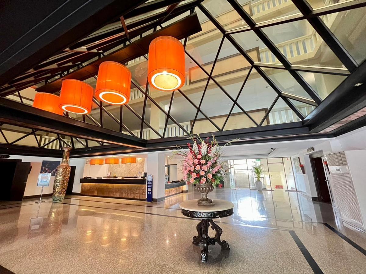 Royal Peninsula Hotel Chiangmai Chiang Mai Esterno foto