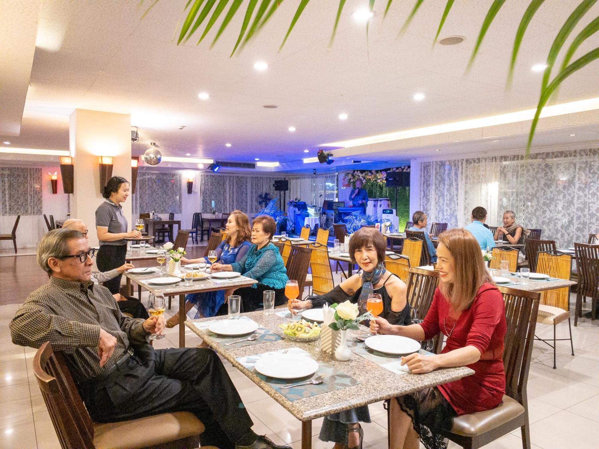 Royal Peninsula Hotel Chiangmai Chiang Mai Esterno foto